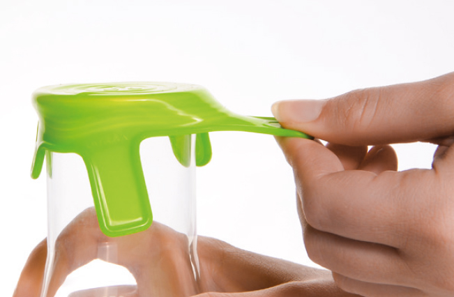 Manipulation du couvercle en silicone 3