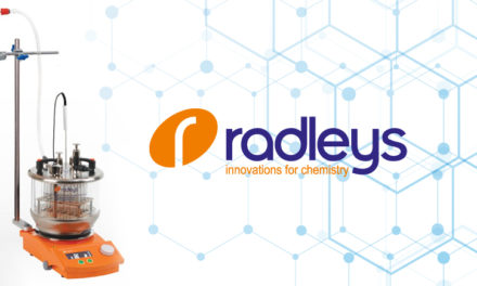 GreenHouse Blowdown de Radleys, le système d’évaporation en parallèle innovant et écologique pour vos échantillons en chimie et en HPLC
